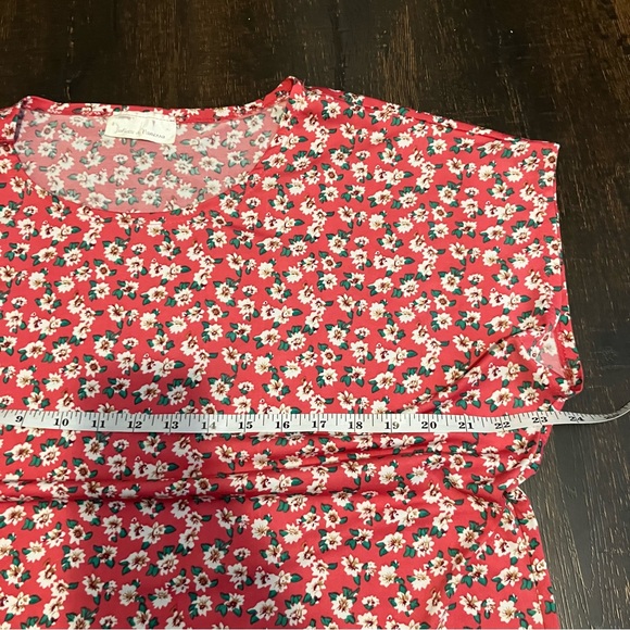 Pink floral short sleeve top - Picture 6 of 6